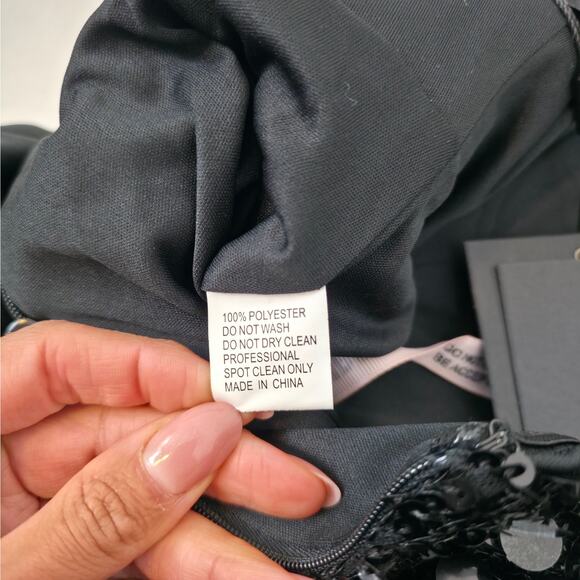 Ieena Mac Duggal Black Strapless Sequin Evening Gown With Bow Sz 4 NWT - Picture 11 of 11